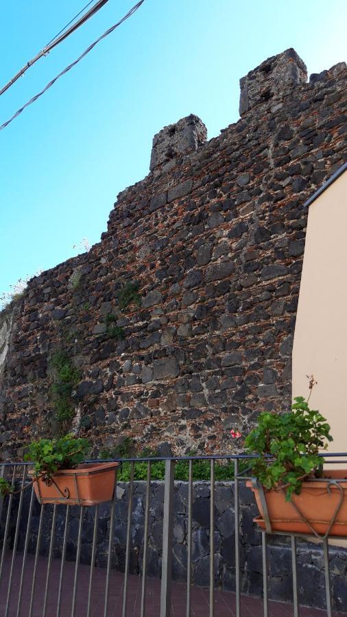 Bed & Breakfast Dietro Le Mura 아치카스텔로 외부 사진